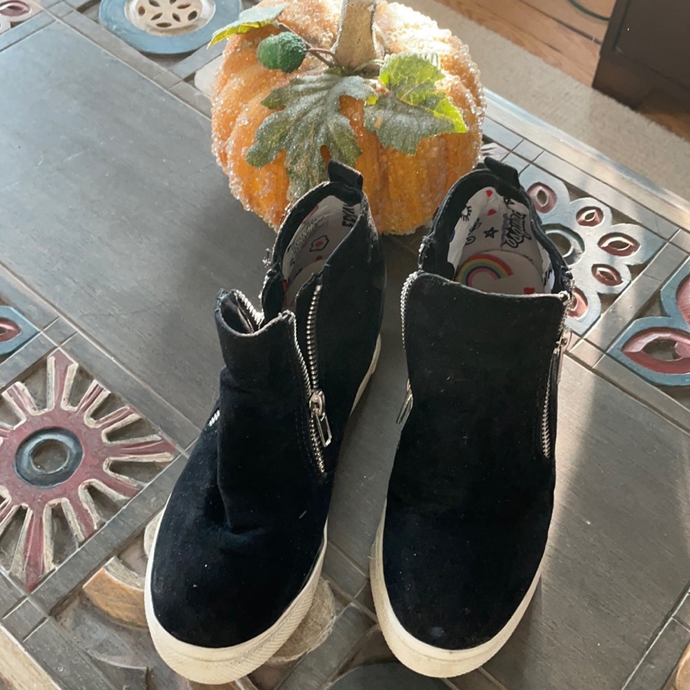 Cute shoes